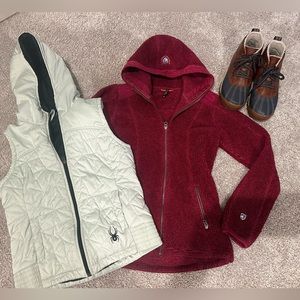 Winter Womens Bundle, Kuhl (S) Fleece, Spyder (S) Vest, Timberland Boots (9)